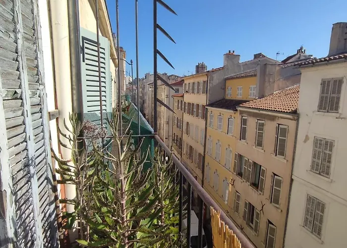 Sunny And Fully Furnished Duplex In Central Marseille